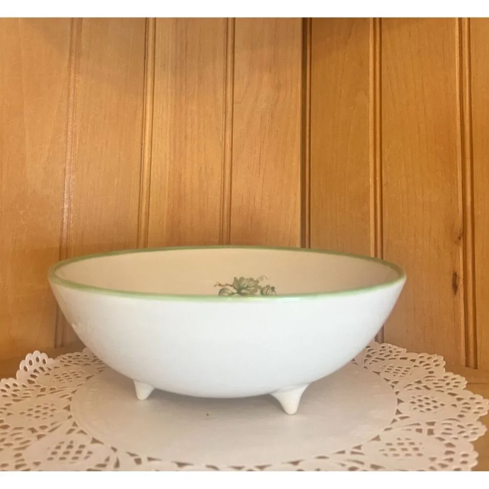 Antique Porcelain Ceramic Footed Berry Bowl Floral Grape Pattern Czechoslovakia - Picture 5 of 5
